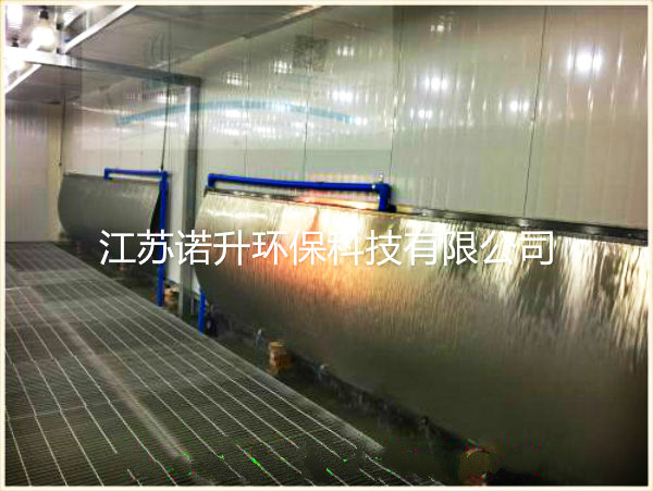 噴漆室的供風、排風方式等配套裝置。